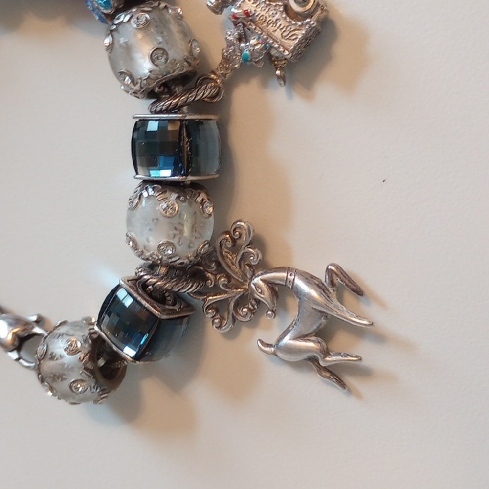Brighton Christmas Bracelet - Picture 2 of 5